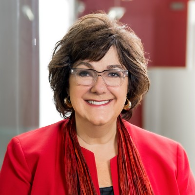 Kelly Kolar